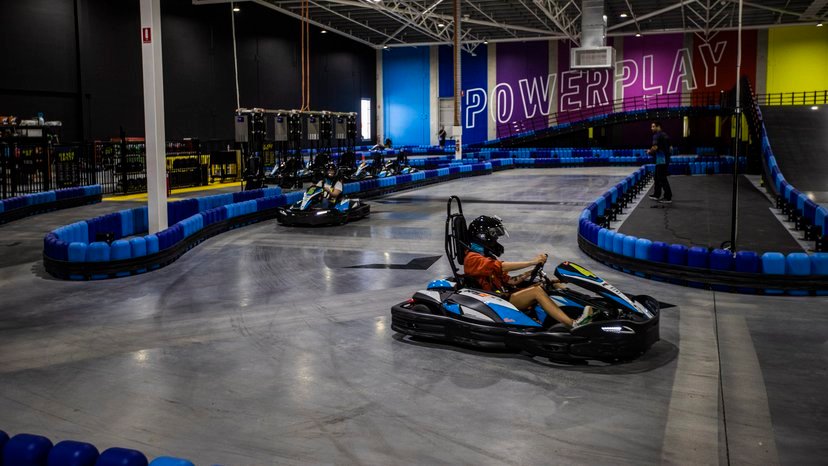 Racing ahead with plans for PowerPlay indoor go-karting in Welshpool